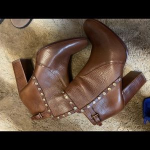 Tory Bunch boots